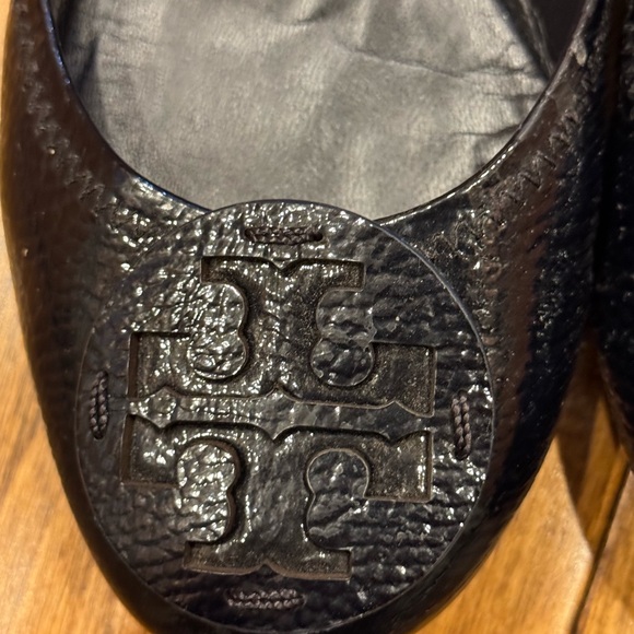 Tory Burch Black Patent Leather Ballet Flats - Picture 3 of 6